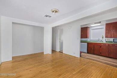 2551 E Lind Rd, Tucson, AZ 85716 - photo 7