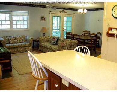 Den/Family/Great Room.