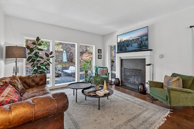 2382 NW Summerhill Dr, Bend, OR 97701 - photo 2