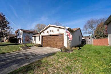 3140 Palomar Ave, Columbus, OH 43231 - photo 2