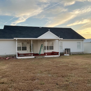 66 Beach St, Douglas, GA 31535 - photo 2