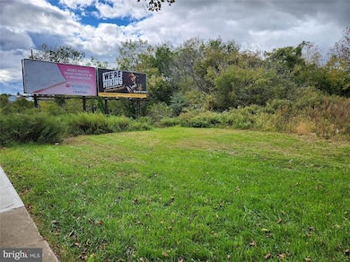 301 333 Union Blvd, Allentown, PA 18109 - photo 2