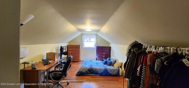 912 W Barnes Ave, Lansing, MI 48910 - photo 3