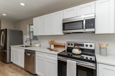 1333 Brookside Dr, Hurst, TX 76053 - photo 3