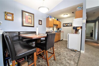 165 Central Blvd, Mount Washington, KY 40047 - photo 6