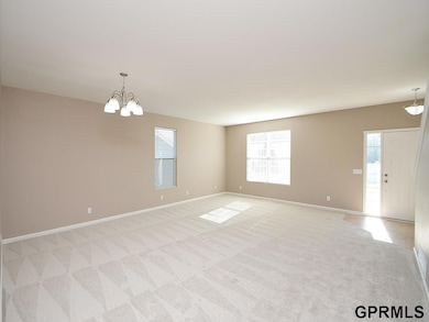 10766 Potter St, Omaha, NE 68122 - photo 5