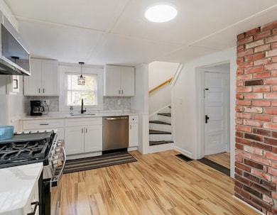 80 Brandy Brow Rd, Haverhill, MA 01830 - photo 4