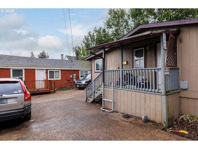 4840 NE 99th Ave, Portland, OR 97220 - photo 4