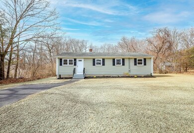 9 Oak St, Millville, MA 01529 - photo 2