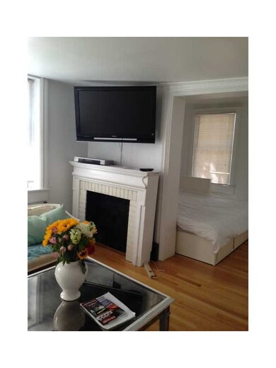 4 Broadway, Newport, RI 02840 - photo 4