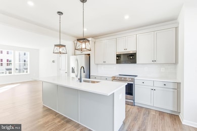 210 Monteith Dr, Winchester, VA 22601 - photo 7