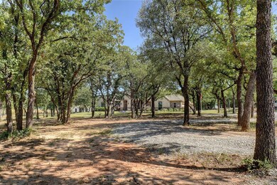 257 Hlavek Rd, Decatur, TX 76234 - photo 2