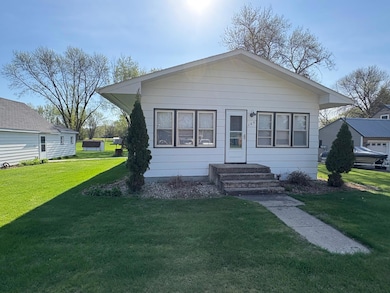 109 7th St N, Danvers, MN 56231 - photo 2