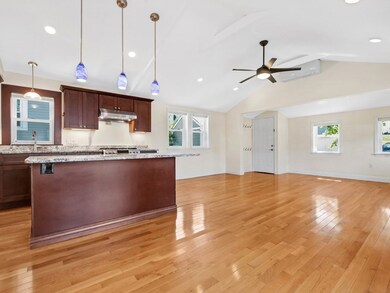 6 Waumbeck St, Quincy, MA 02171 - photo 3