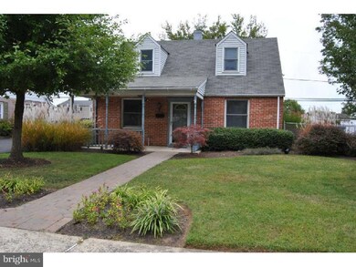 2013 Clearview Ave, Norristown, PA 19403 - photo 2