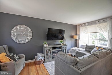 316 S 4th St, Perkasie, PA 18944 - photo 6