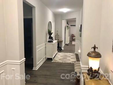 137 Canada Dr, Statesville, NC 28677 - photo 2