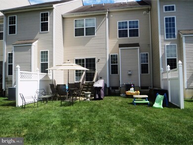 303 Chancellor Dr, Woodbury, NJ 08096 - photo 2