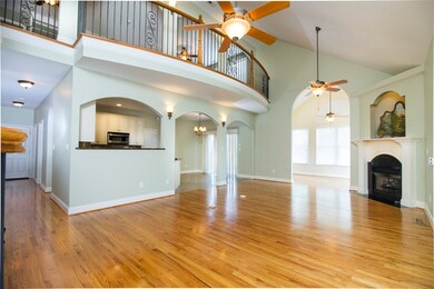 201 Green Chase W, Anderson, SC 29621 - photo 3