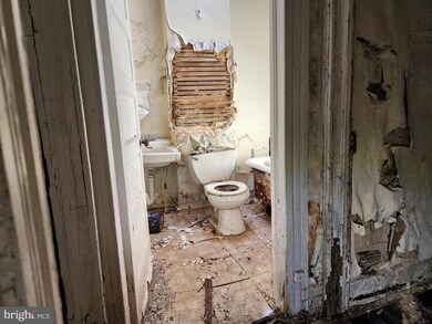 1514 Cliftview Ave, Baltimore, MD 21213 - photo 7