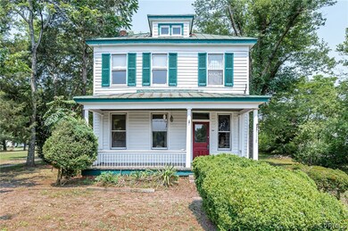 View of front of house with a porch