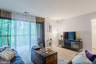 Clubhouse Condominiums unit 206, Baltimore, MD 21215 - photo 4