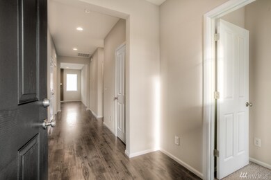 902 Maple Ln SW unit 58, Orting, WA 98360 - photo 5