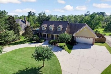 Double entrance circular driveway