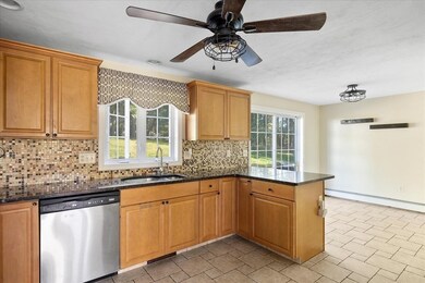 144 Cedar St, Sturbridge, MA 01566 - photo 7