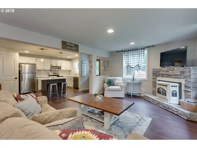 Kitchen/Living Room