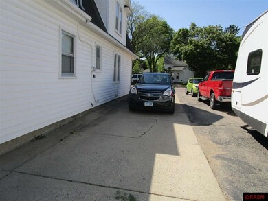 407 S 5th St, Le Sueur, MN 56058 - photo 3