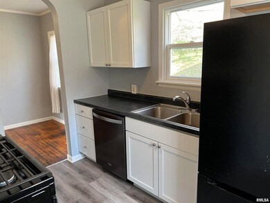 503 Waverly Rd, Davenport, IA 52804 - photo 7