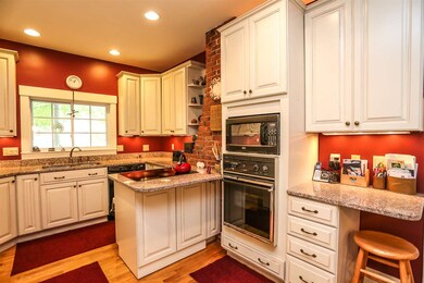 17 Souhegan St, Milford, NH 03055 - photo 7