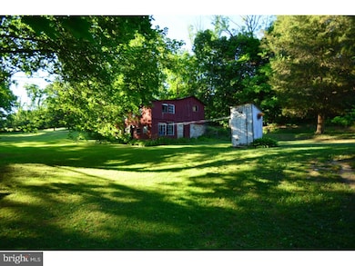 4766 Overlook Rd, Coplay, PA 18037 - photo 7