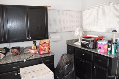 432 Belinda Dr, Alamo, TX 78516 - photo 2