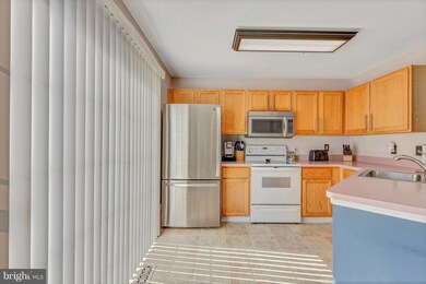 9416 Sea Breeze Ct, North Beach, MD 20714 - photo 5