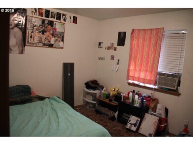 7502 N Williams Ave, Portland, OR 97217 - photo 6