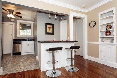 155 Florence St unit 2, Roslindale, MA 02131 - photo 3