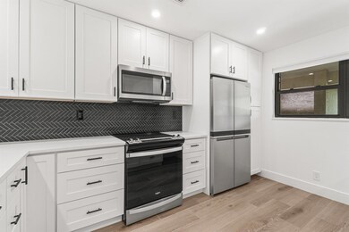 12910 Briarlake Dr unit C201, West Palm Beach, FL 33418 - photo 3