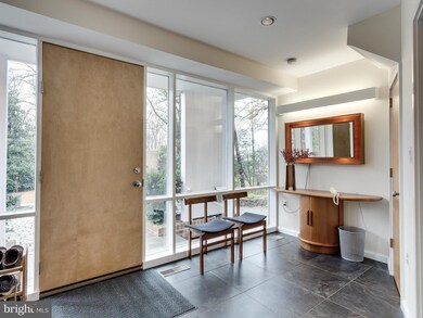 1924 Marthas Rd, Alexandria, VA 22307 - photo 2