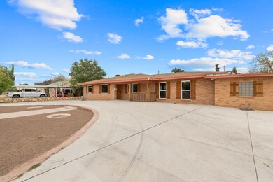 300 Rose Ln, El Paso, TX 79915 - photo 3