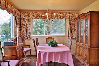 1256 NW Lawnridge Ave, Grants Pass, OR 97526 - photo 6