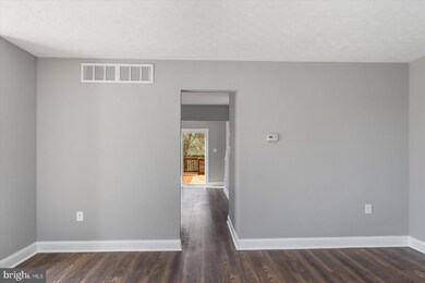 2 Mclendon Ct, Windsor Mill, MD 21244 - photo 2