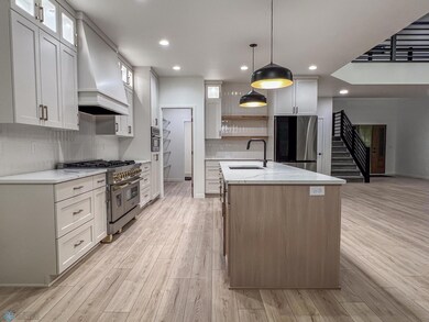 601 Blaine St N, Colfax, ND 58018 - photo 7