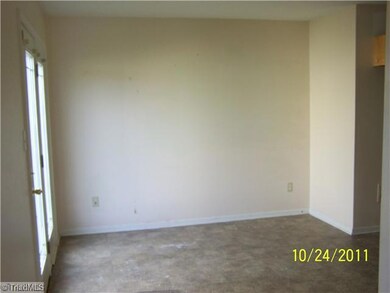 1st Bedroom.
