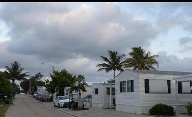 21 Bamboo Dr unit Cd21, Briny Breezes, FL 33435 - photo 2