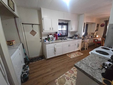 39 Tangerine Ave, Fort Pierce, FL 34982 - photo 7