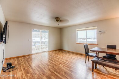 Living room /Dining Room