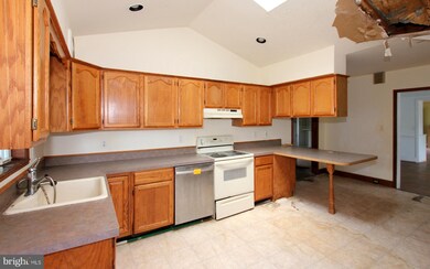 2905 Berwick Ave, Parkville, MD 21234 - photo 6