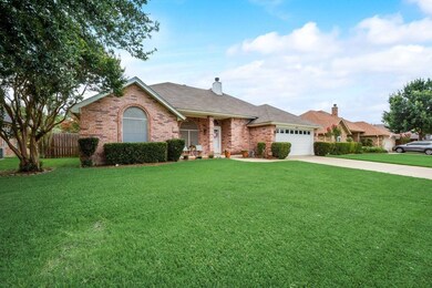 6412 Westgate Dr, North Richland Hills, TX 76182 - photo 3